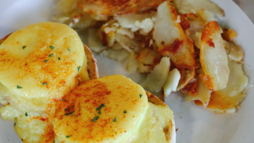 Eggs Benedict with home fries